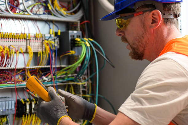 Best Local Electrician Companies  in Ara, AL